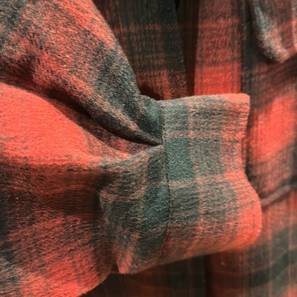 Banana Republic Long red plaid flannel Shacket Size XL - Picture 5 of 10